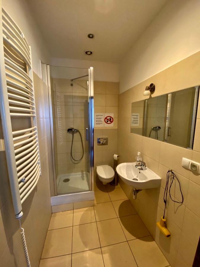 Ametyst Apartments Krakow Ngoại thất bức ảnh