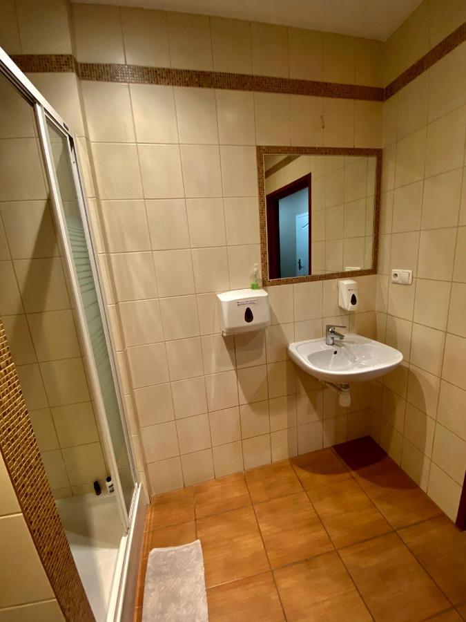 Ametyst Apartments Krakow Ngoại thất bức ảnh