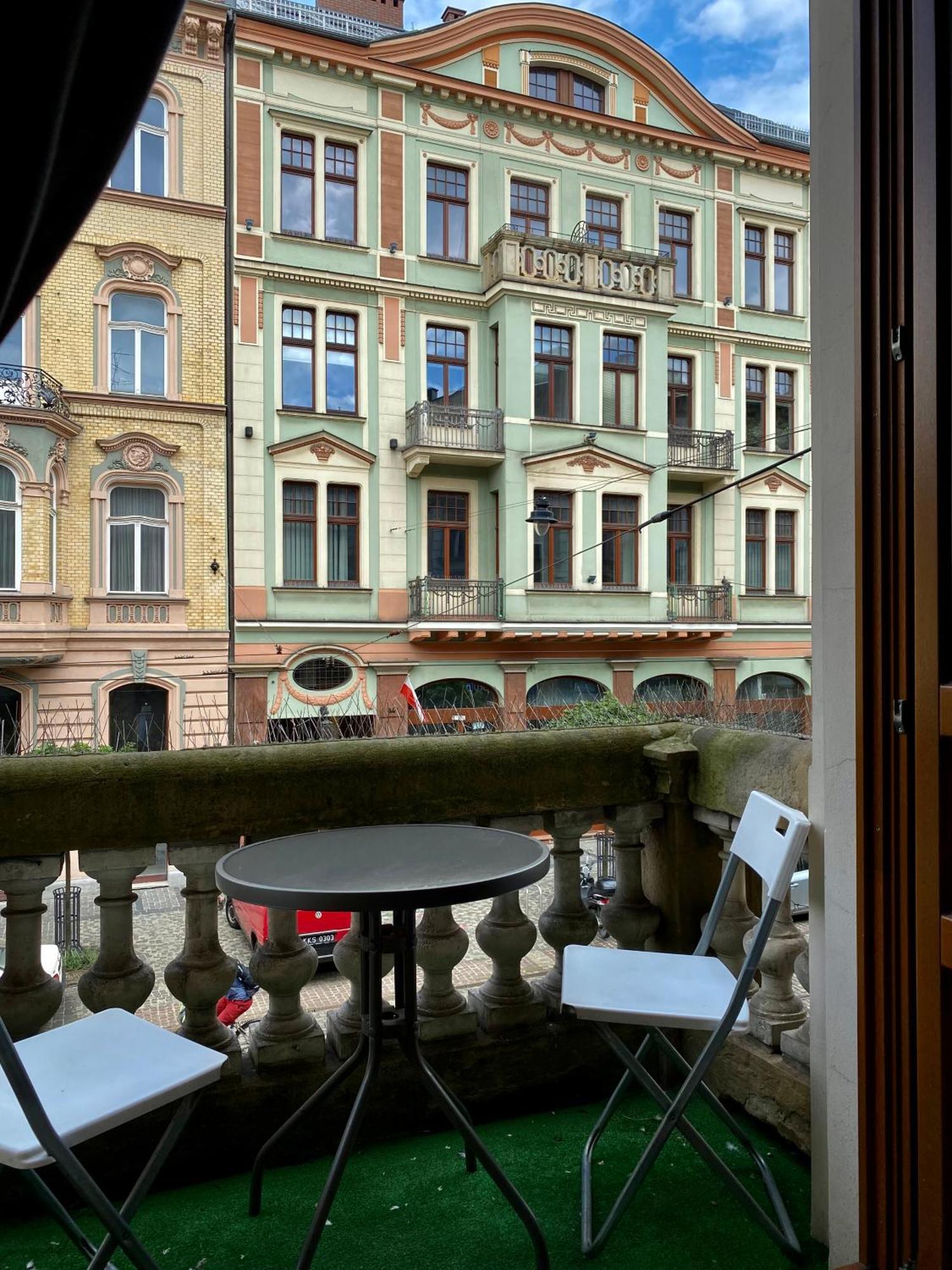 Ametyst Apartments Krakow Ngoại thất bức ảnh