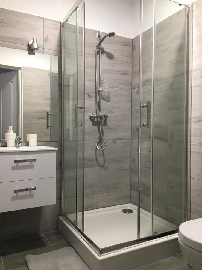 Ametyst Apartments Krakow Ngoại thất bức ảnh